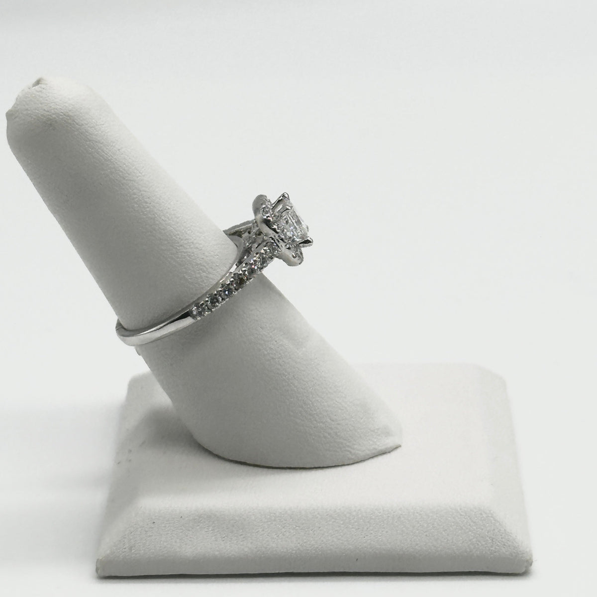14k wg Princess Cut Center Diamond Halo Set Cathedral Band Ring