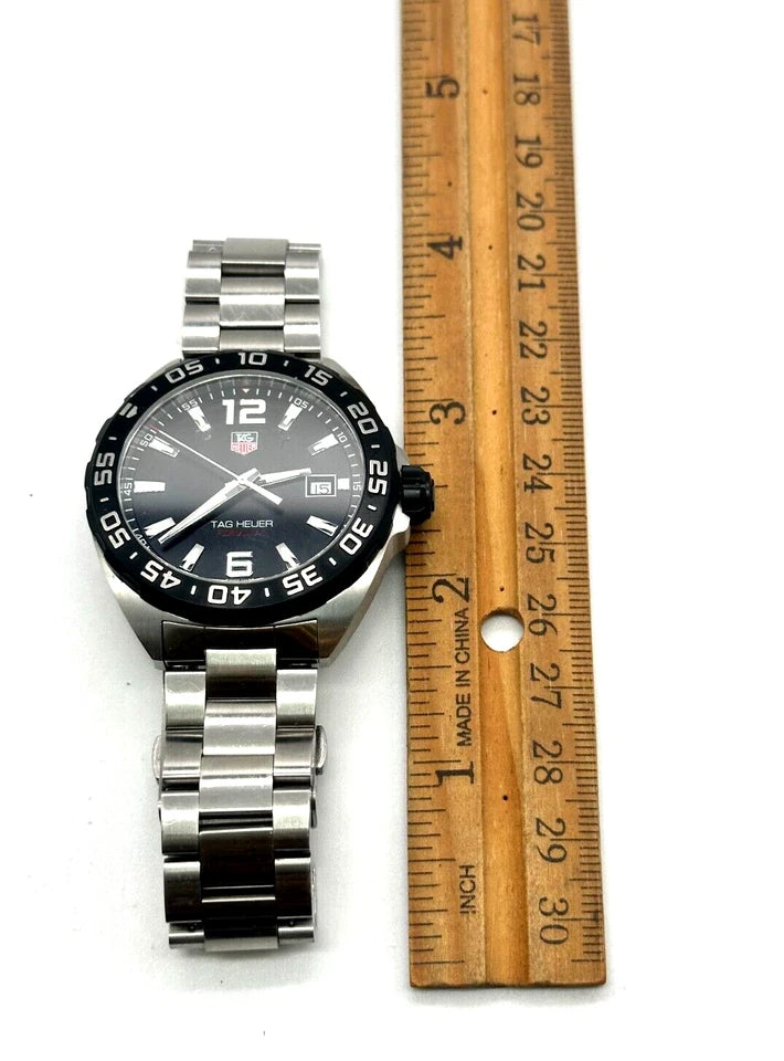 TAG Heuer Mens Silver Tone Black Dial Quartz Watch