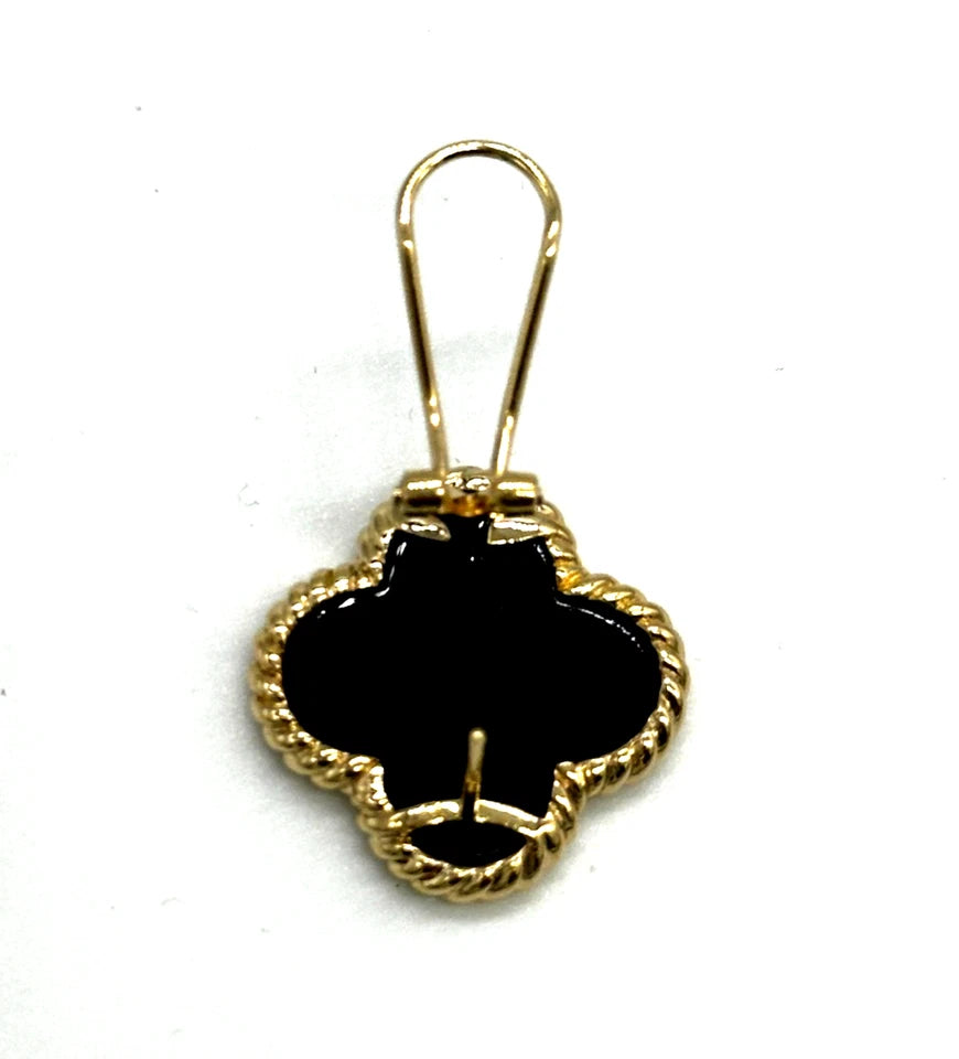 14k yg Black Onyx Clover Stud Earrings