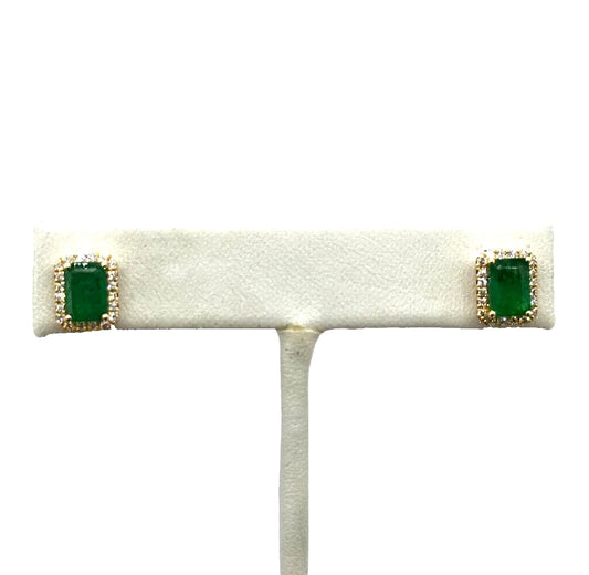 EFFY 14k yg Emerald Shaped Halo Set Emerald Stud Earrings